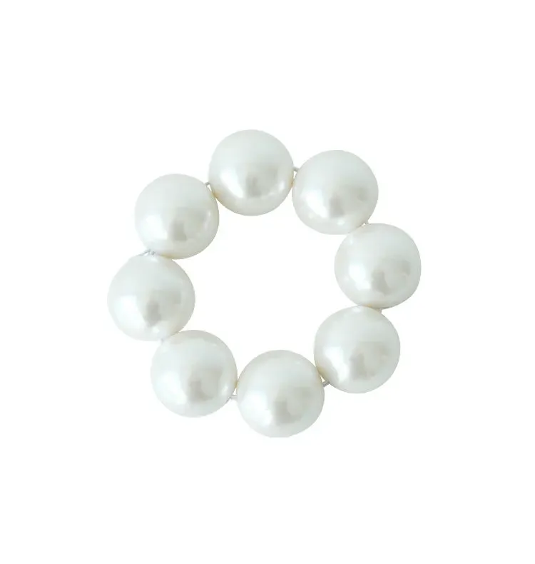 Wos Ginny armbånd perlehvit statement 6 cm