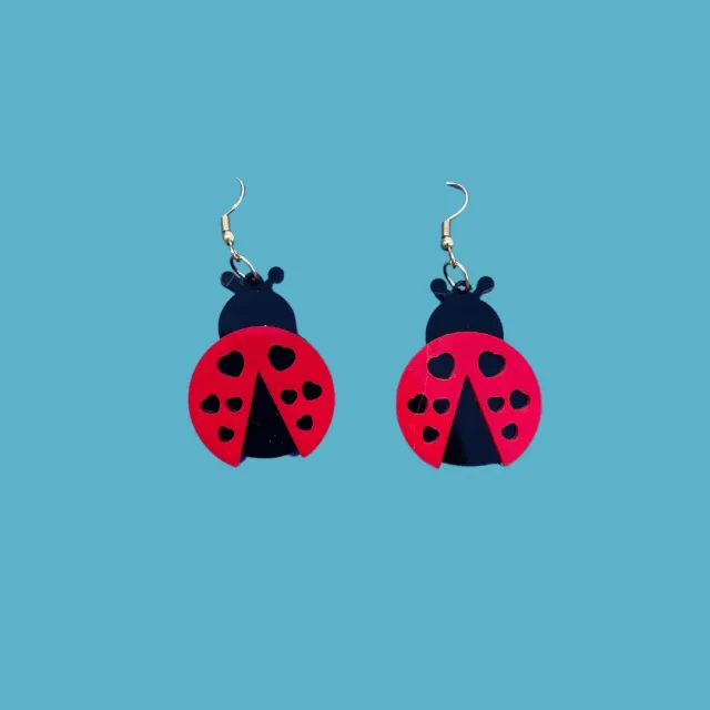 MiniKitty Ladybug øredobber akryl rød